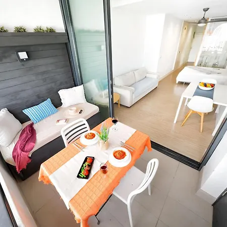 Estudio Con Terraza Vista Mar Ii